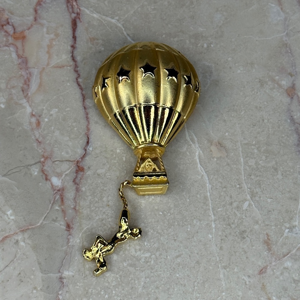 Gold Star Pendant with Climbing Figure